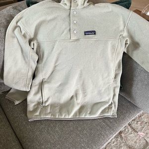 Good condition used half button jacket